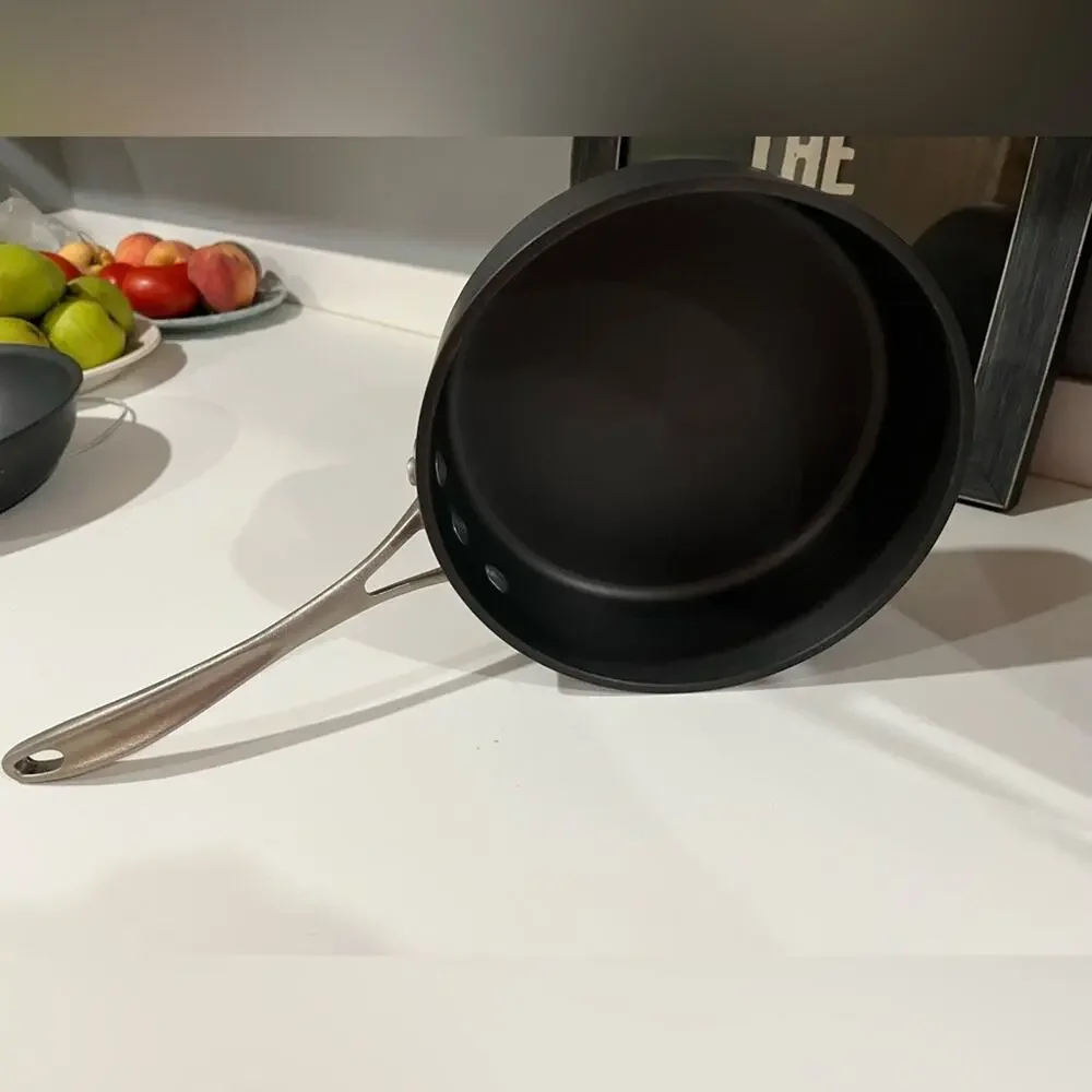Calphalon 3pc Set: 9” 2.5 Quart Sauce Pan 87821/2 One Glass Lid One Metal Lid